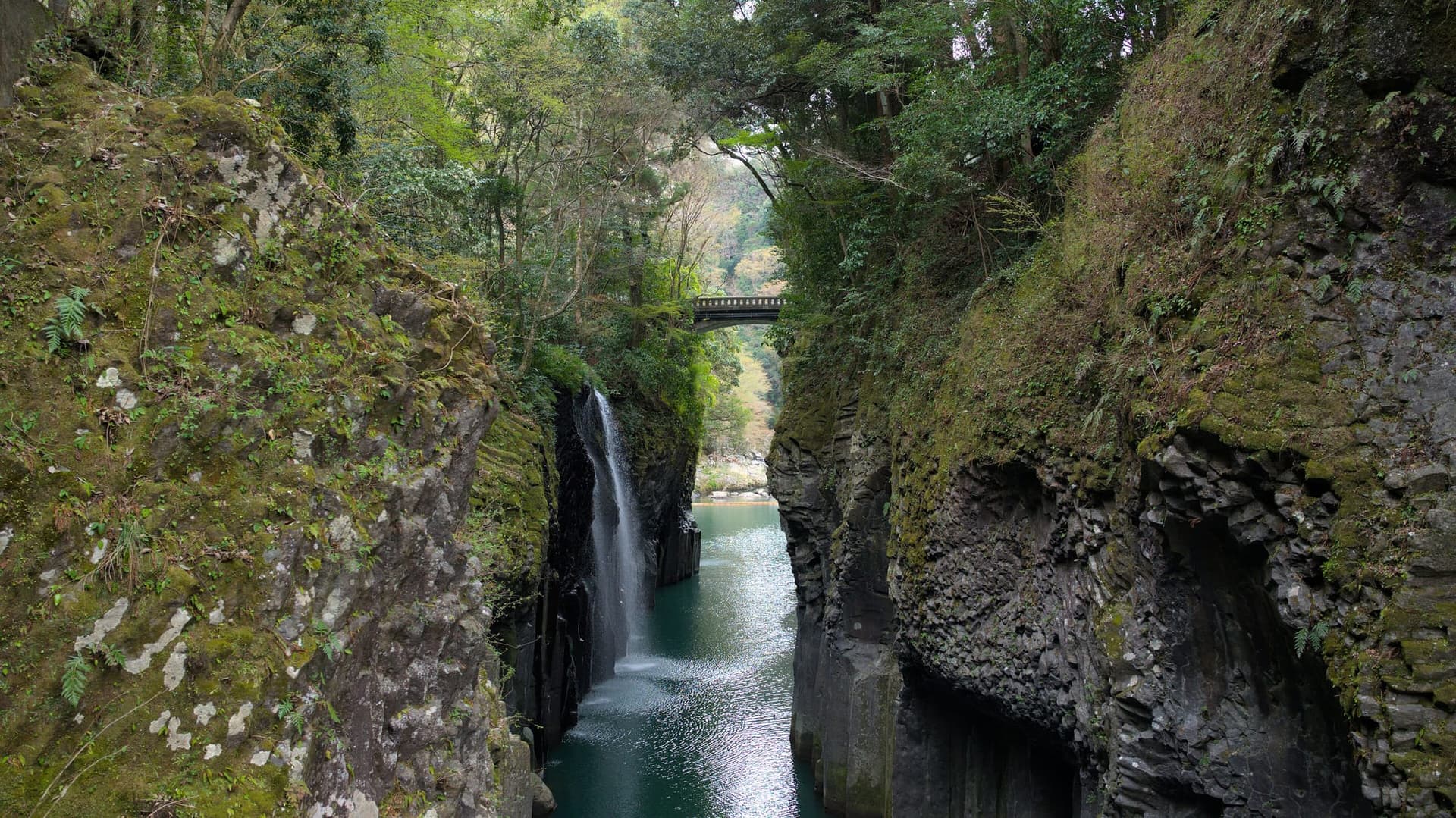 Manai Falls at Takachiho Gorge